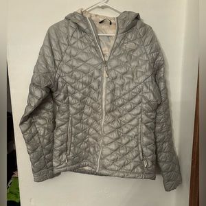 North face thermoball puffer